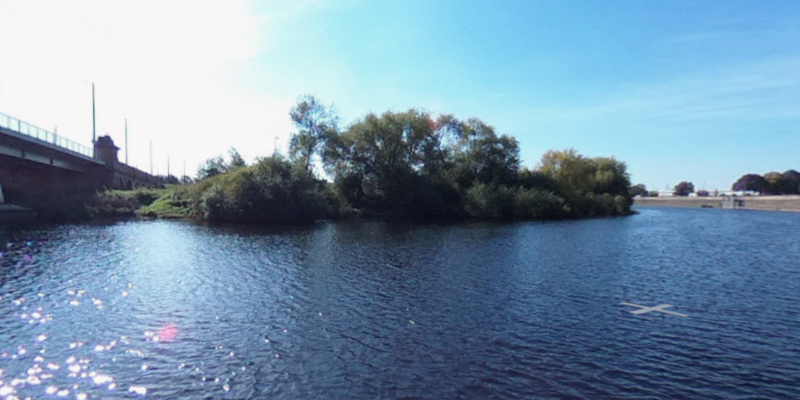 River Trent, Wilford Ferry Field. NG11 7AA